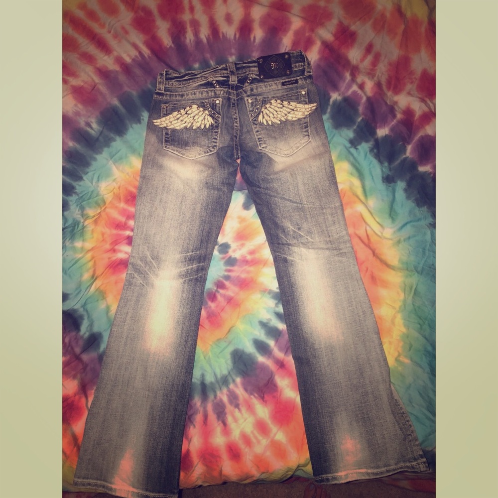 White wings with jewels, Bootcut faded blue denim